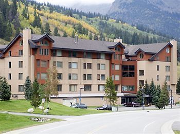 Telemark At West Village By Copper Mountain Lodging Exterior photo