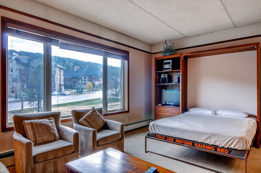 Telemark At West Village By Copper Mountain Lodging Exterior photo
